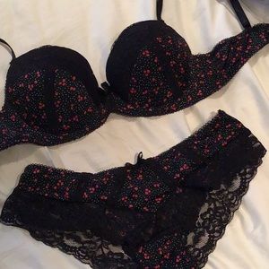 Marilyn Monroe Rose Print Lingerie Set